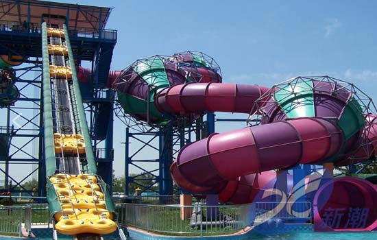 地區(qū)水上樂(lè)園設(shè)備