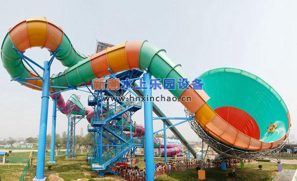 水上樂園設備