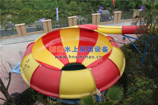 水上樂園設備